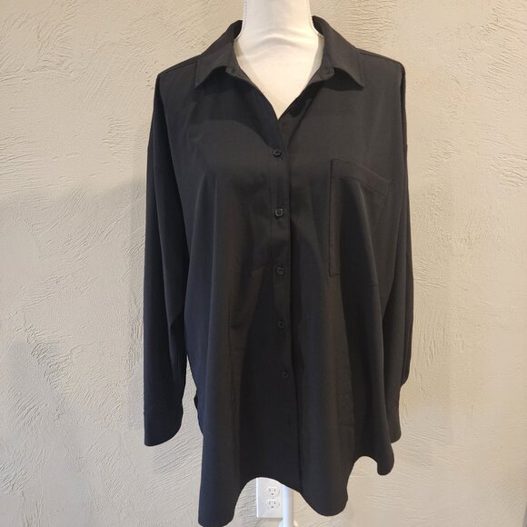 Lou & Grey Oversized Athletic Button Up - Picture 1 of 6